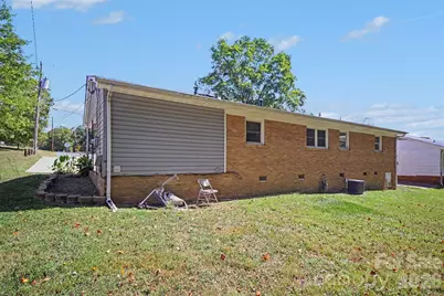 829 Vancouver Lane, Gastonia, NC 28052 - Photo 35