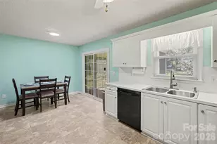 515 Harmony Glen Cir, Rock Hill, SC 29730 - Photo 11