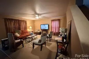 1301 Allegiance Dr, Charlotte, NC 28217 - Photo 5