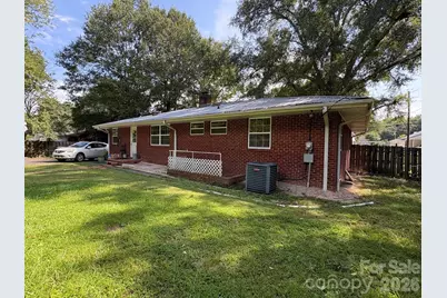 818 Hillcrest Avenue, Gastonia, NC 28052 - Photo 5