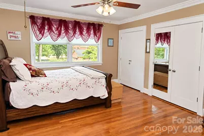 609 1st Avenue N, Conover, NC 28613 - Photo 15