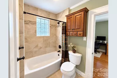 609 1st Avenue N, Conover, NC 28613 - Photo 21