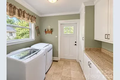 609 1st Avenue N, Conover, NC 28613 - Photo 27