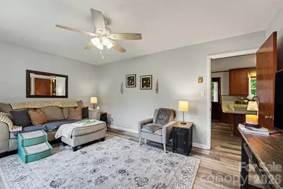 2712 33rd Avenue NE, Hickory, NC 28601 - Photo 5