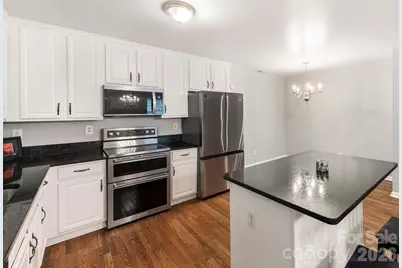 6238 King George Drive, Charlotte, NC 28213 - Photo 11
