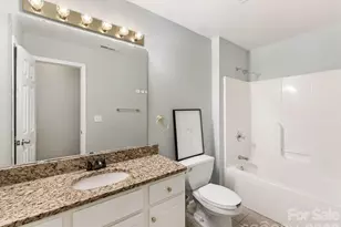 6238 King George Dr, Charlotte, NC 28213 - Photo 35