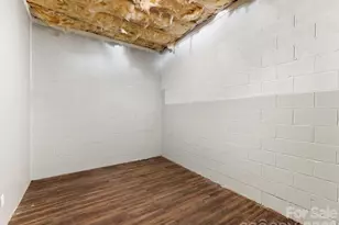 6238 King George Dr, Charlotte, NC 28213 - Photo 39