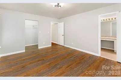 6238 King George Drive, Charlotte, NC 28213 - Photo 29