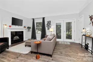 1012 Queens Rd, Charlotte, NC 28207 - Photo 9