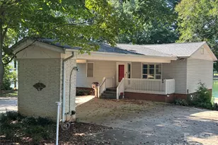 2214 Holly Ln, Shelby, NC 28150 - Photo 1