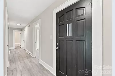 909 Rhode Island Avenue, Kannapolis, NC 28083 - Photo 5