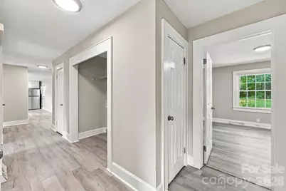 909 Rhode Island Avenue, Kannapolis, NC 28083 - Photo 17