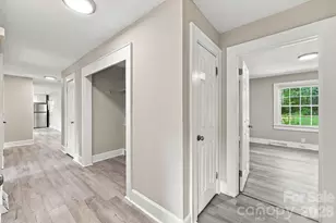 909 Rhode Island Ave, Kannapolis, NC 28083 - Photo 17