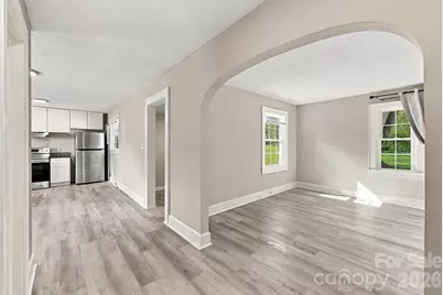 909 Rhode Island Avenue, Kannapolis, NC 28083 - Photo 7