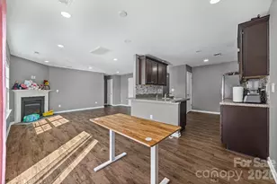 7407 Niccoline Ln, Charlotte, NC 28214 - Photo 11