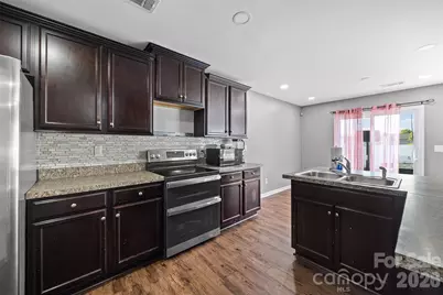 7407 Niccoline Lane, Charlotte, NC 28214 - Photo 7