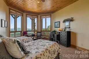 640 Overlook Dr, Mars Hill, NC 28754 - Photo 27