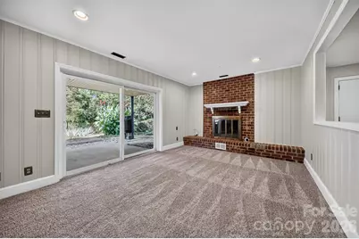 7601 Woodstream Drive, Charlotte, NC 28210 - Photo 17