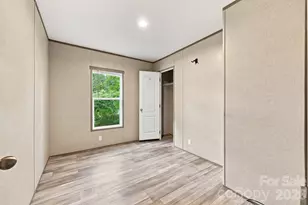 146 & 148 Bradshaw Circle, Candler, NC 28715 - Photo 21