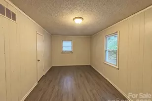 595 Betty St, Gastonia, NC 28054 - Photo 9
