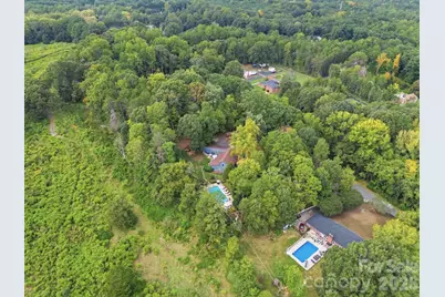 211 Lamplighter Lane, Mount Holly, NC 28120 - Photo 39