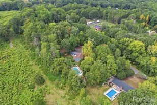 211 Lamplighter Ln, Mount Holly, NC 28120 - Photo 39