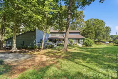 211 Lamplighter Lane, Mount Holly, NC 28120 - Photo 27