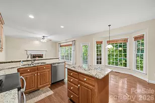 130 Riverwood Dr, Fort Mill, SC 29715 - Photo 17