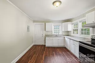 2955 Amay James Ave, Charlotte, NC 28208 - Photo 19