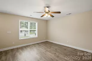 2955 Amay James Ave, Charlotte, NC 28208 - Photo 7