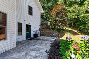267 Morning Glory Ln, Marshall, NC 28753 - Photo 5