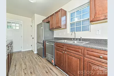 930 Wainwright Avenue, Charlotte, NC 28206 - Photo 11