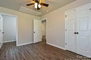 930 Wainwright Ave, Charlotte, NC 28206 - Photo 15