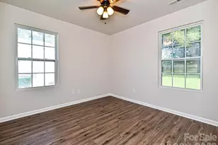 930 Wainwright Ave, Charlotte, NC 28206 - Photo 17