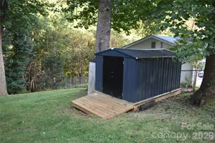 247 Lucky St, Marion, NC 28752 - Photo 41