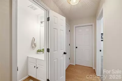 5325 Dockery Drive, Charlotte, NC 28209 - Photo 7
