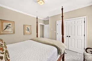 318 Wendover Heights Cir, Charlotte, NC 28211 - Photo 19