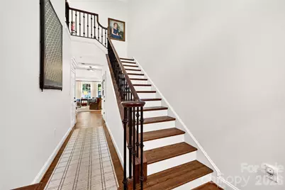 318 Wendover Heights Circle, Charlotte, NC 28211 - Photo 13