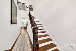 318 Wendover Heights Cir, Charlotte, NC 28211 - Photo 13