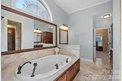 1104 Longwood Court, Matthews, NC 28104 - Photo 17