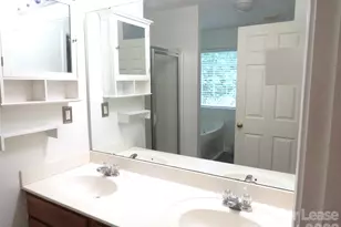2738 Highland Park Dr, Charlotte, NC 28269 - Photo 19