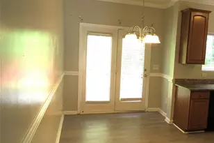 2738 Highland Park Dr, Charlotte, NC 28269 - Photo 9