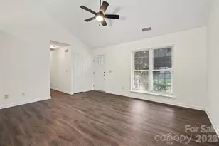 5718 Kirkdale Ct, Charlotte, NC 28208 - Photo 3