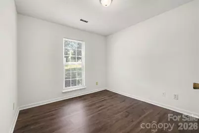 5718 Kirkdale Court, Charlotte, NC 28208 - Photo 25