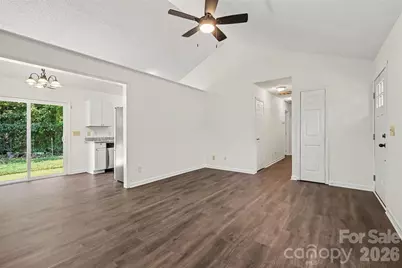 5718 Kirkdale Court, Charlotte, NC 28208 - Photo 7