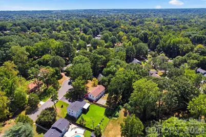 912 Tally Ho Court, Charlotte, NC 28212 - Photo 47