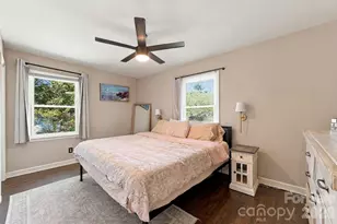 912 Tally Ho Ct, Charlotte, NC 28212 - Photo 17
