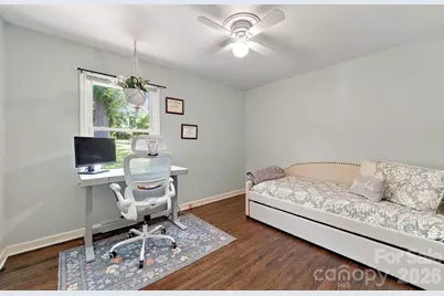 912 Tally Ho Court, Charlotte, NC 28212 - Photo 23