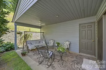 310 Robertson Street, Burnsville, NC 28714 - Photo 27
