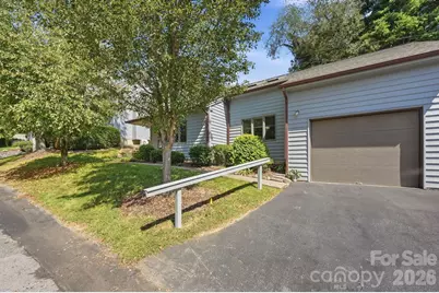 310 Robertson Street, Burnsville, NC 28714 - Photo 25